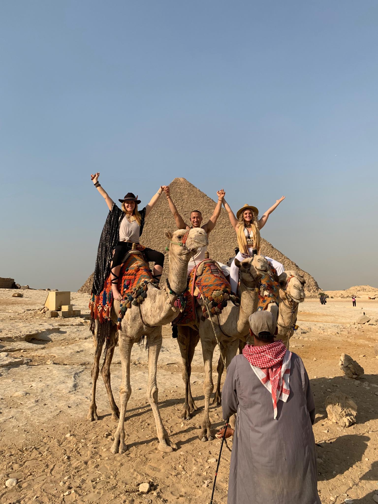 SunDari — Egypt Pyramids