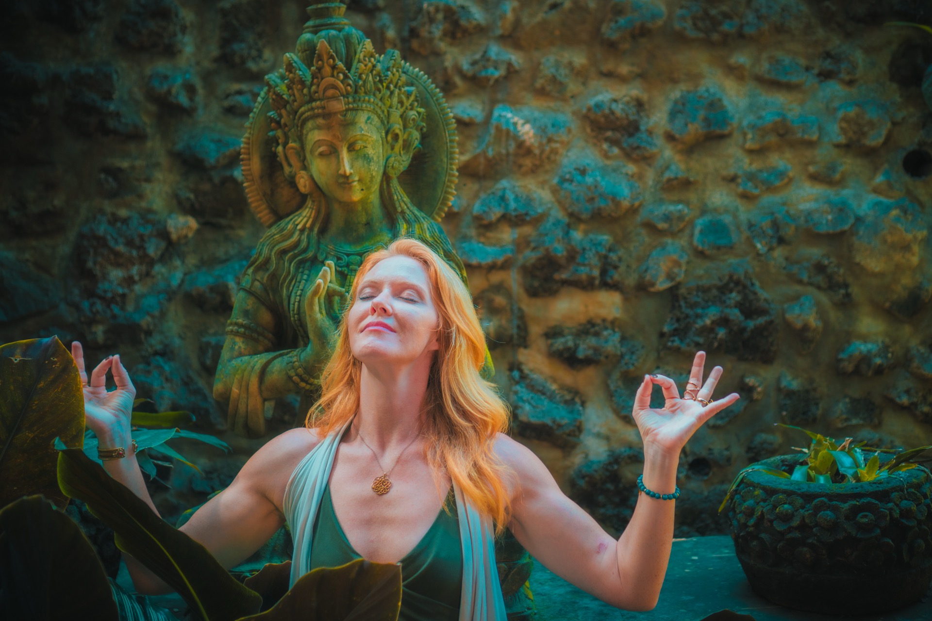 SunDari — sacred meditation